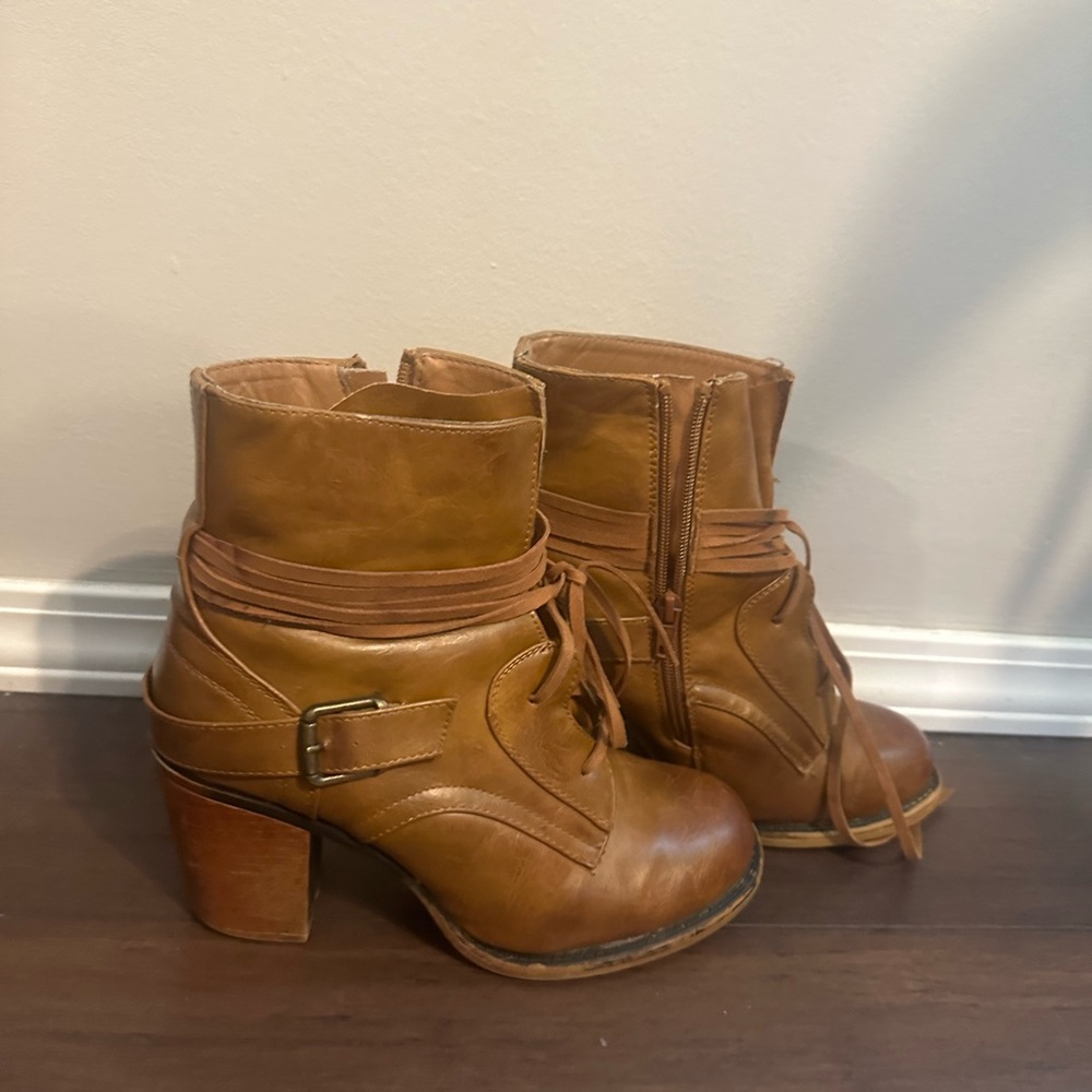 Antique Tan Leather Ankle Boots